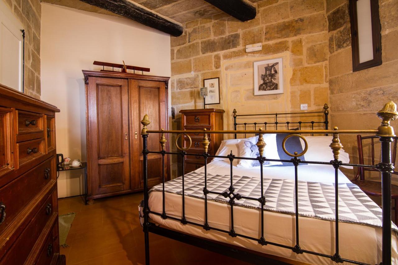 The Burrow Guest House Tarxien Kültér fotó