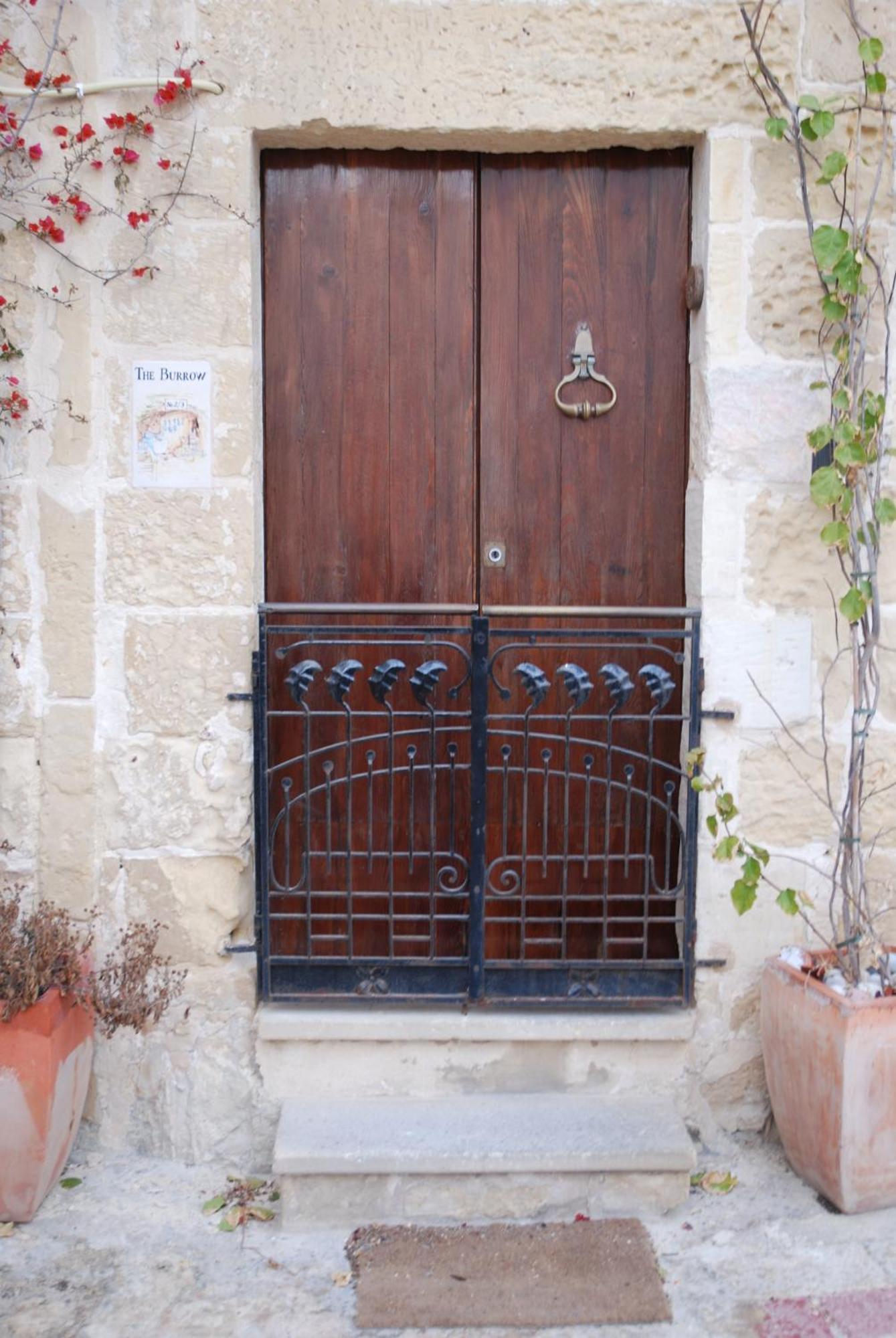 The Burrow Guest House Tarxien Kültér fotó