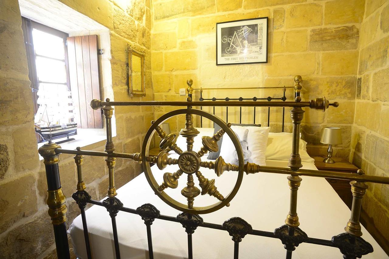 The Burrow Guest House Tarxien Kültér fotó